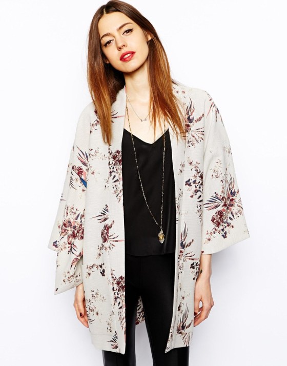Kimono mamas! 10 gorgeous mama-friendly kimonos under 100$ | mamalooks